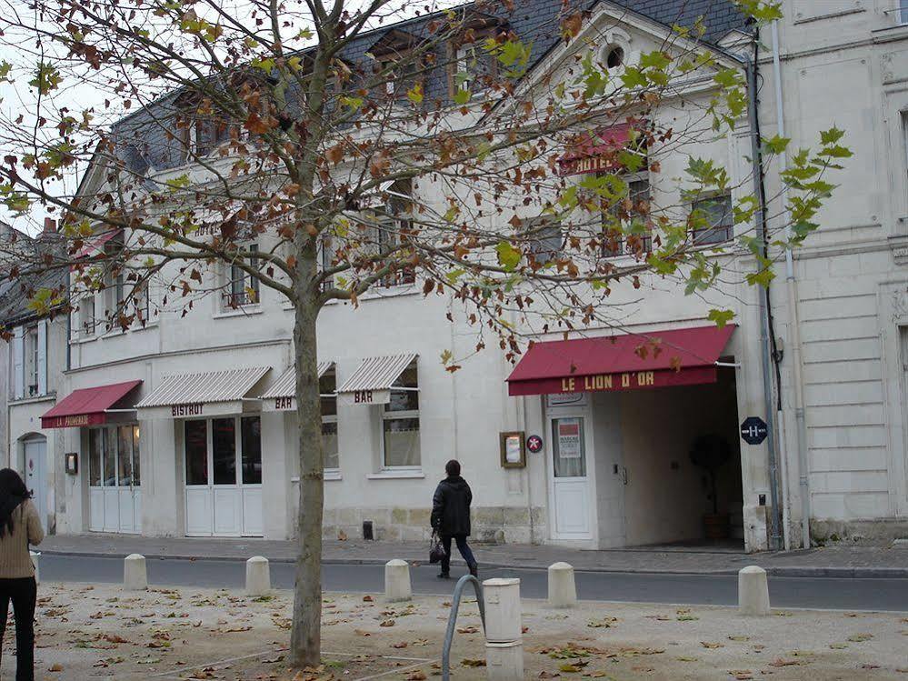 Brit Hotel Le Lion D'Or Шинон Экстерьер фото